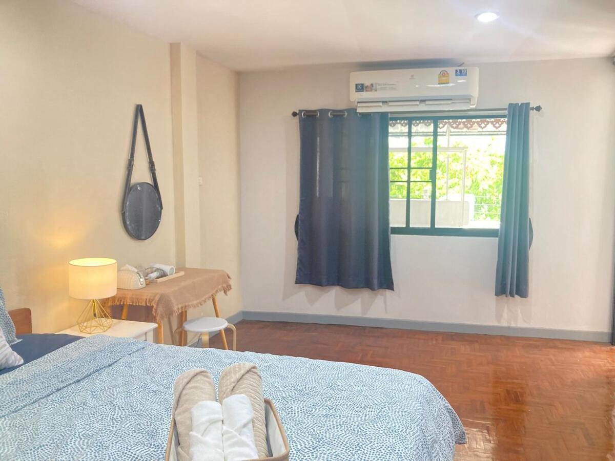 Spacious 3-storey Townhouse 6-8guests